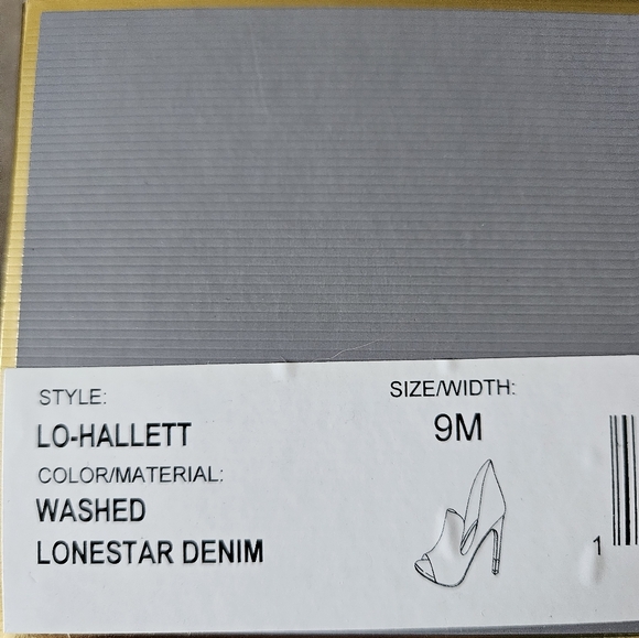 Louise et Cie Peep Toe Heels - Picture 4 of 4